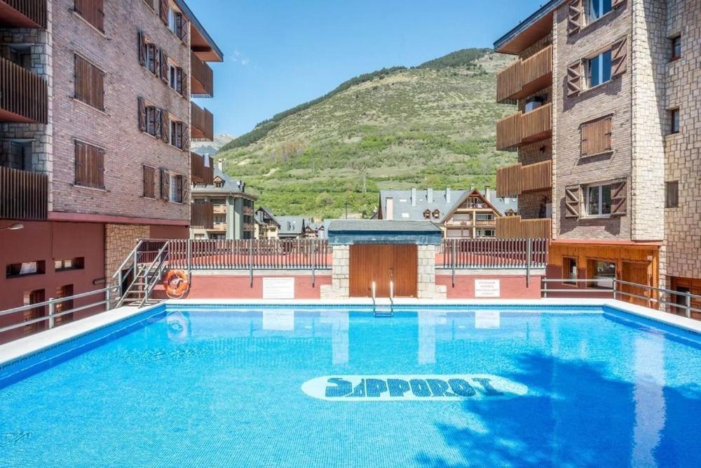 Estudio 2-4 Personas En Vielha-Baqueira Zewnętrze zdjęcie